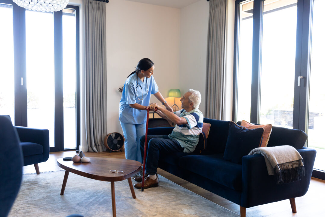 A importância da gestão eficiente de um home care como conciliar modernidade e humanização